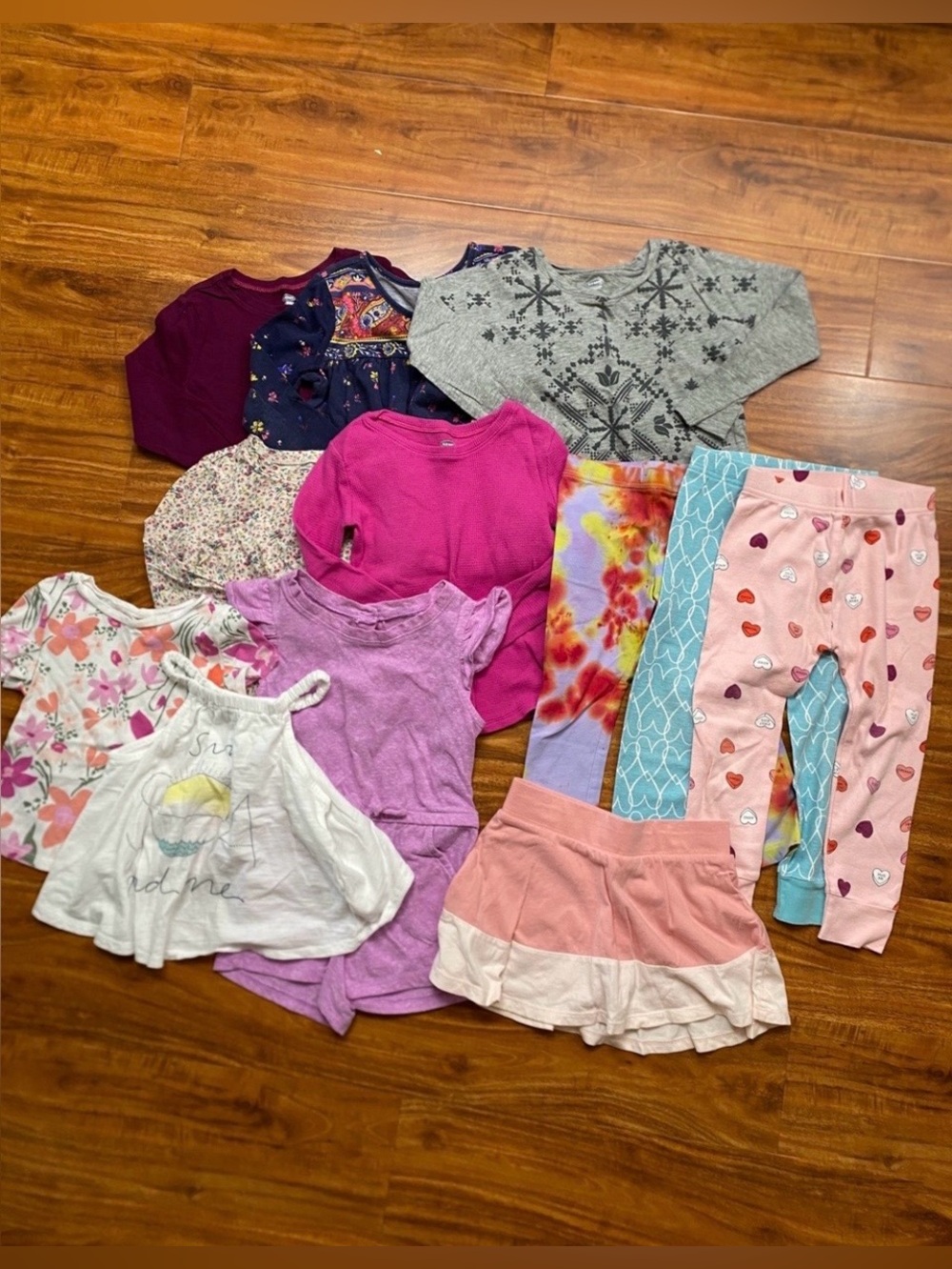 Old Navy Toddler Girl Multicolor Long Sleeve Top + Tank Top + Legging + Skort 3T
